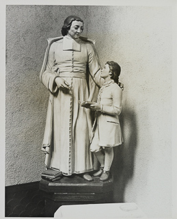 Statue of John Baptist de La Salle and a young student located in Brothers&#39; Chapel, May 1980