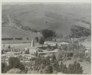 View of Moraga campus facing north with Rheem Valley Road in the background, 1930 - 1960