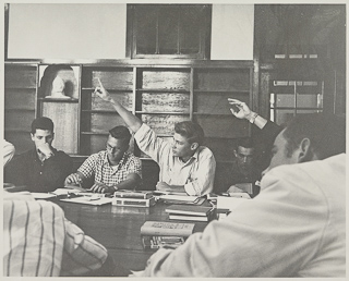 Students participating in a seminar, 1980