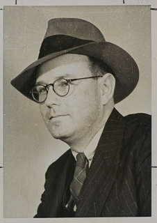 Will Connolly, sportswriter for San Francisco news publications, August 19, 1946