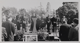 Presenters and audience at the groundbreaking ceremony for Saint Albert Hall Library, 1965