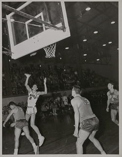 William Sanchez of Saint Mary&#39;s College playing in a basketball game against San Jose, 1950