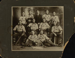 Saint Mary&#39;s College Young Phoenix baseball team photo, 1905